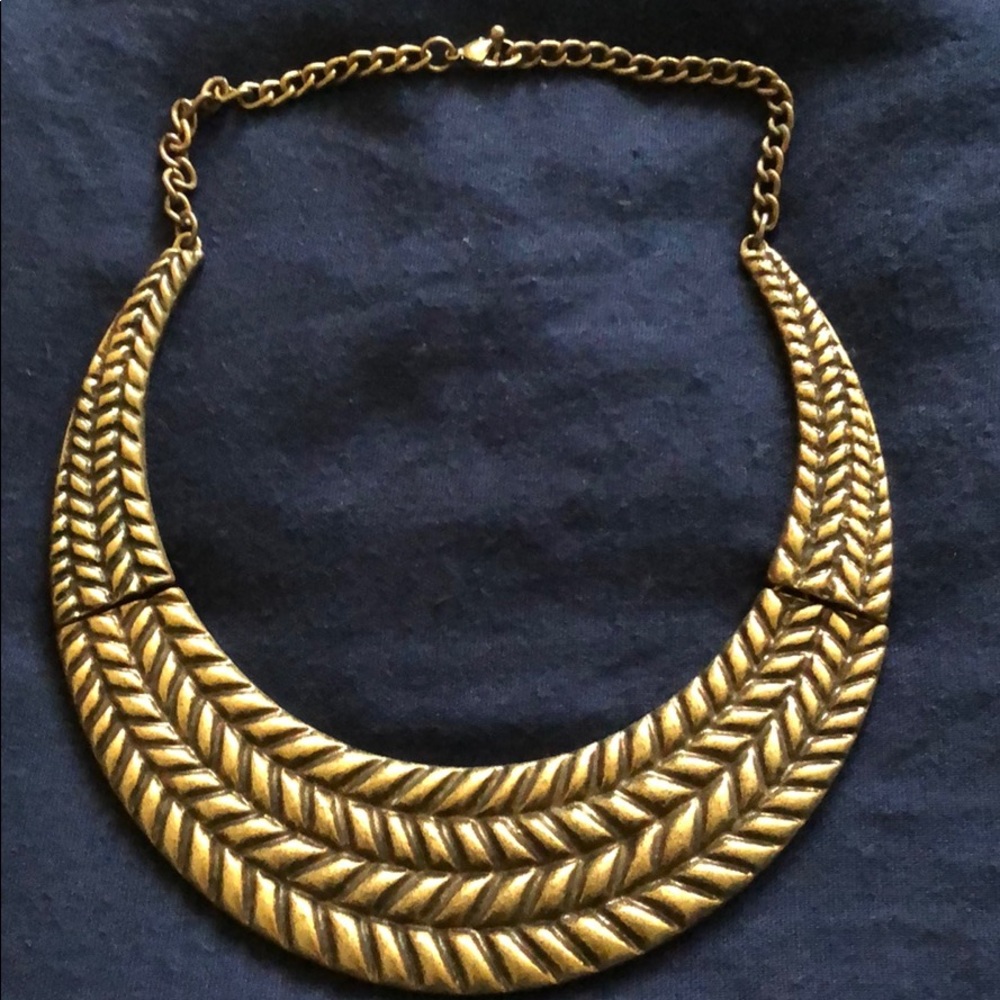 H&M  gold necklace antique look great condition